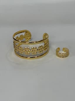 Bangles with ring